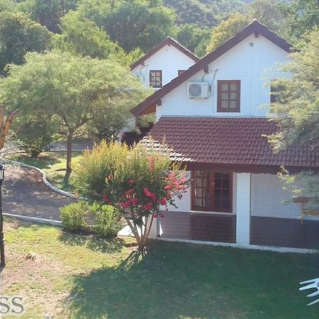 Cabanas Stein Weiss Santa Rosa de Calamuchita Bagian luar foto